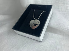 Load image into Gallery viewer, Cut-Out Silver Hearts Pendant